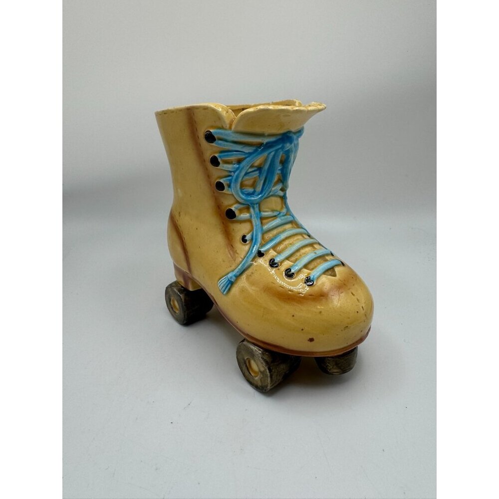 Vintage Relpo 7009 Rollerskate Planter Yellow Blue laces Ceramic 60s Whimsical